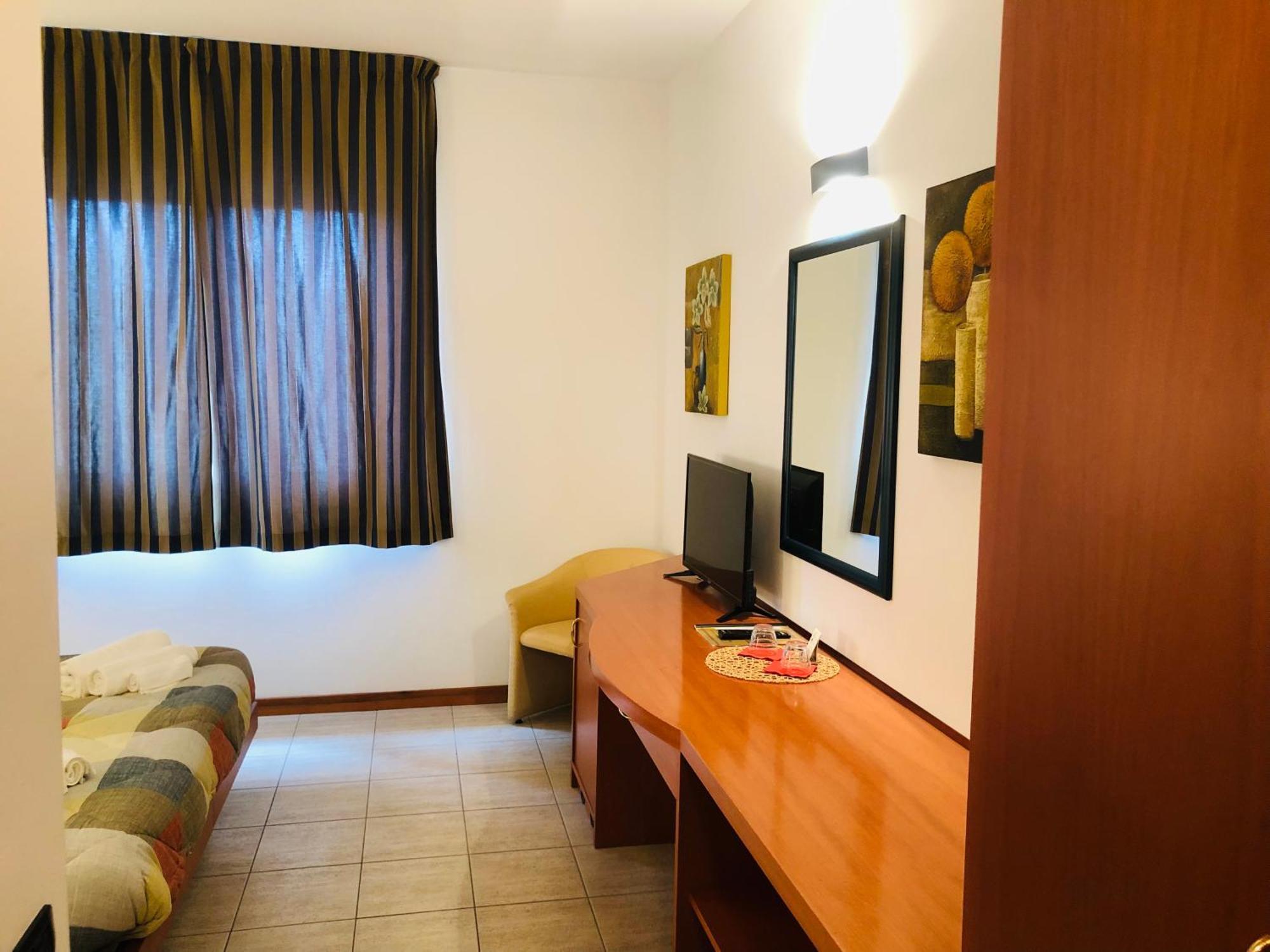 Hotel Softwood Recanati